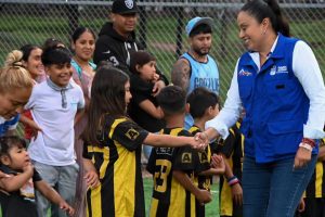 ⚽✨ Hoy se inauguró la cancha de fútbol 5 del Parque Los Chaneques
